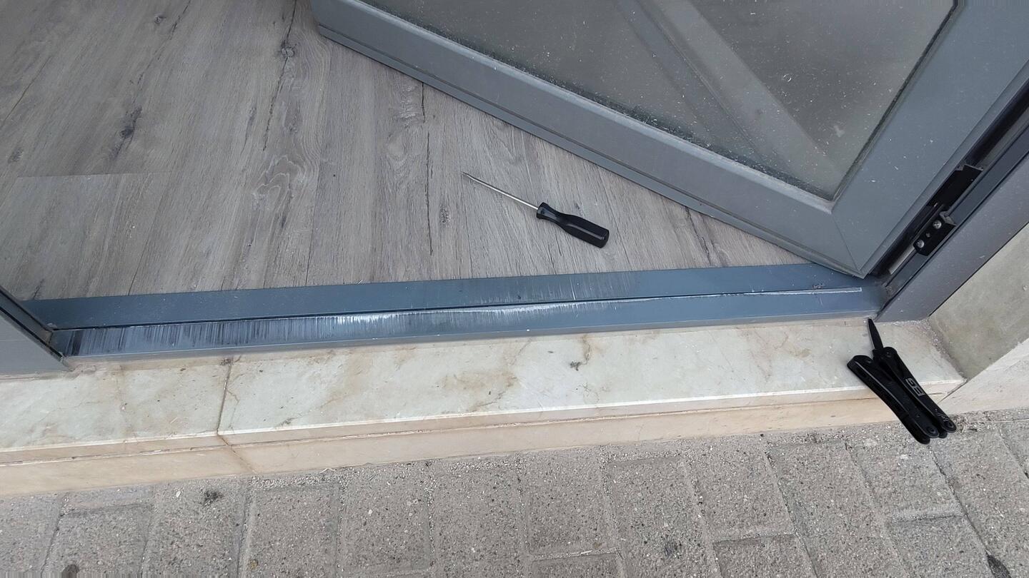 Handwerker kommt nicht.